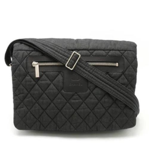 Chanel Vintage Pre-owned Canvas axelremsvskor Black, Dam