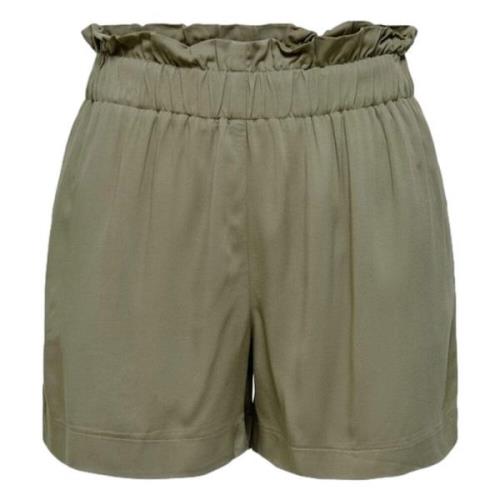 Only Shorts Green, Dam