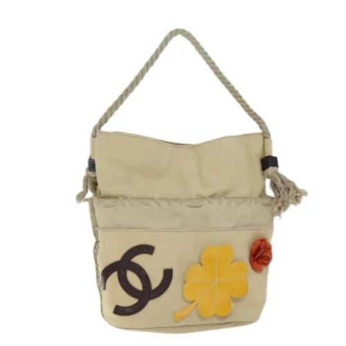 Chanel Vintage Pre-owned Canvas chanel-vskor Beige, Dam