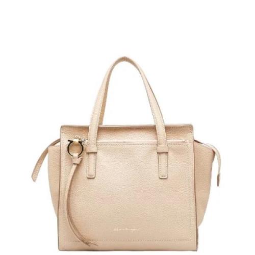 Salvatore Ferragamo Pre-owned Pre-owned Laeder handvskor Beige, Dam