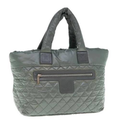 Chanel Vintage Pre-owned Nylon chanel-vskor Green, Dam