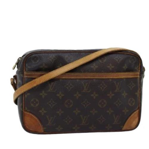 Louis Vuitton Vintage Pre-owned Canvas axelremsvskor Brown, Dam