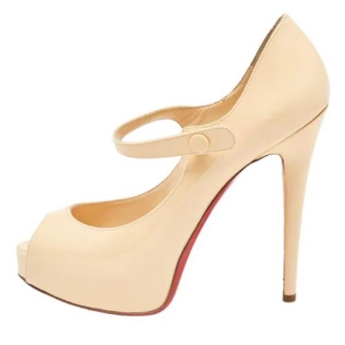 Christian Louboutin Pre-owned Pre-owned Laeder klackskor Beige, Dam