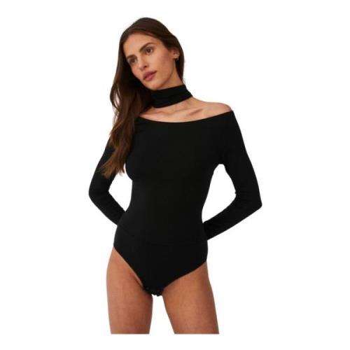 Undress Code Svart bodysuit med asymmetrisk halsringning Black, Dam