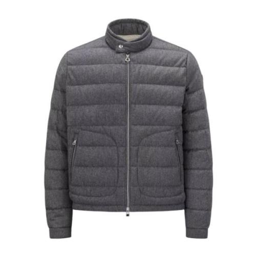 Moncler Ljusgrå dunjacka Acorus-stil Gray, Herr