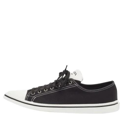 Prada Vintage Pre-owned Canvas sneakers Black, Herr