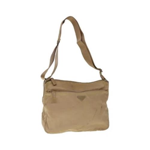 Prada Vintage Pre-owned Nylon prada-vskor Beige, Dam