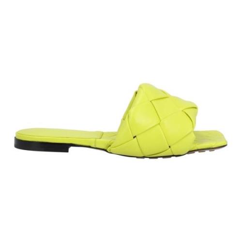 Bottega Veneta Gul Lammhud Platt Sandal för Kvinnor Yellow, Dam