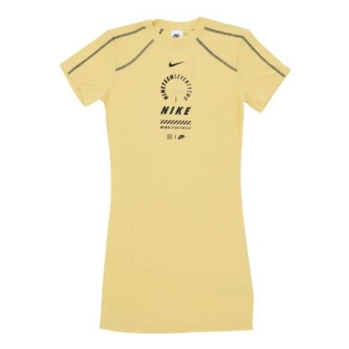 Nike Guld Saturnus Klänning Slim Fit Lättvikt Yellow, Dam