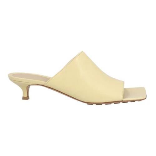 Bottega Veneta Laeder mules Beige, Dam