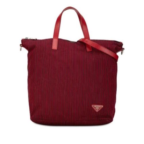 Prada Vintage Pre-owned Nylon prada-vskor Red, Dam