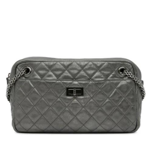 Chanel Vintage Pre-owned Laeder axelremsvskor Gray, Dam