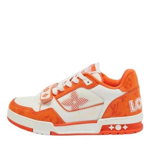 Louis Vuitton Vintage Pre-owned Denim sneakers Orange, Herr