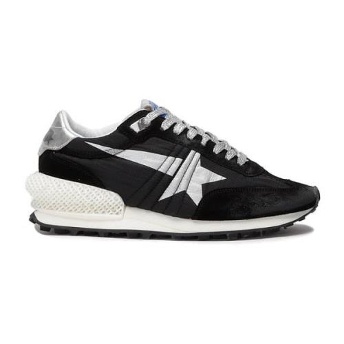 Golden Goose Glitter Sneakers med Stjärntryck Black, Dam