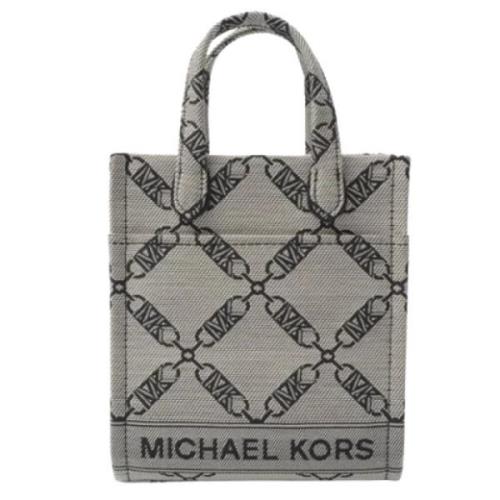 Michael Kors Pre-owned Pre-owned Canvas handvskor Gray, Dam