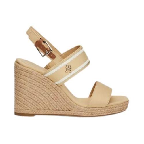 Tommy Hilfiger Hög kil sandal för kvinnor Beige, Dam