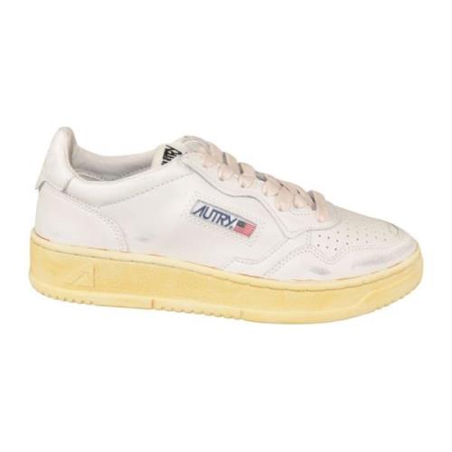 Autry Stiliga vita lädersneakers för kvinnor White, Dam