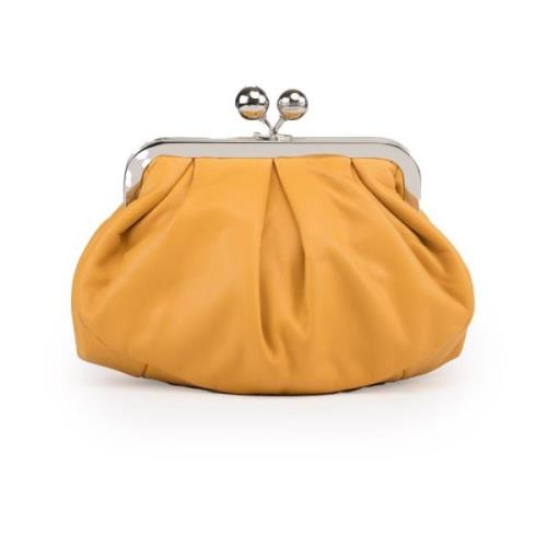 Max Mara Weekend Gyllene läderclutch med metall detaljer Yellow, Dam