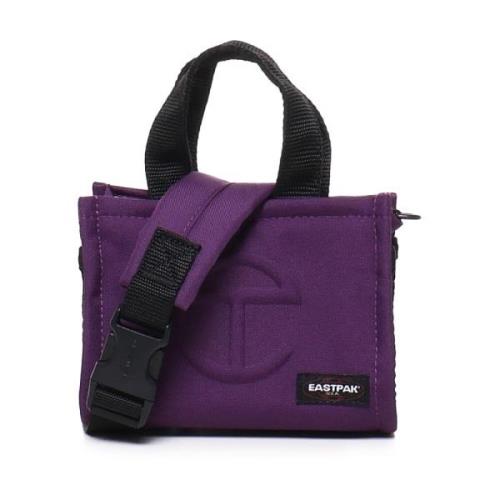 Eastpak Lila Relief Logo Axelväska Purple, Dam