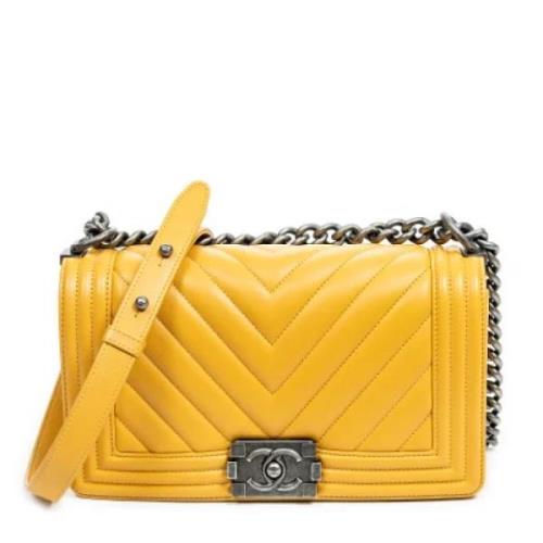 Chanel Vintage Pre-owned Laeder chanel-vskor Yellow, Dam