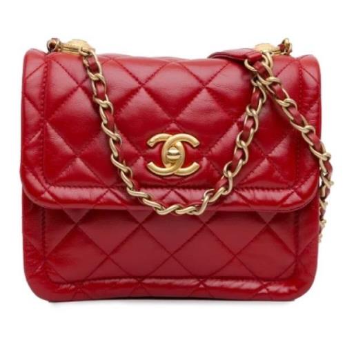 Chanel Vintage Pre-owned Laeder axelremsvskor Red, Dam