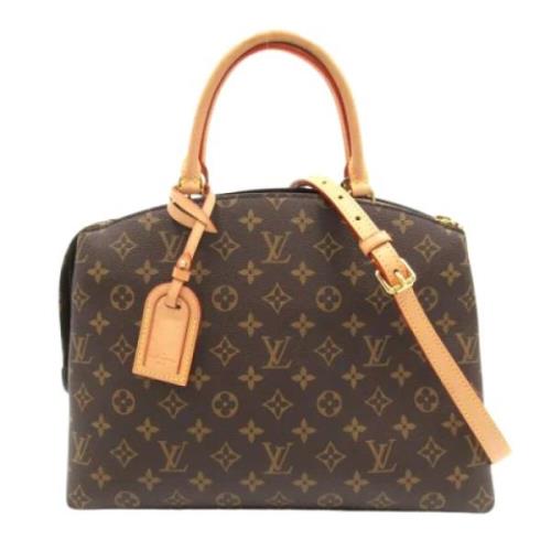 Louis Vuitton Vintage Pre-owned Tyg louis-vuitton-vskor Brown, Dam