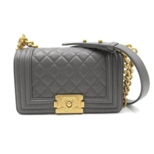 Chanel Vintage Pre-owned Tyg axelremsvskor Gray, Dam