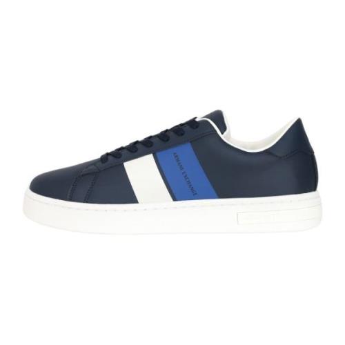 Armani Exchange Blå Sneakers med Logotyp och Kontrast Sidoband Blue, H...