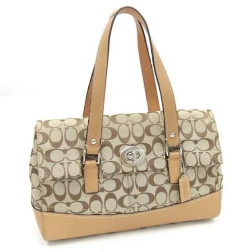 Coach Pre-owned Pre-owned Canvas axelremsvskor Beige, Dam