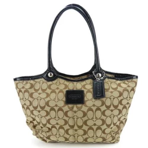 Coach Pre-owned Pre-owned Canvas axelremsvskor Beige, Dam