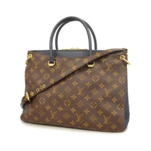 Louis Vuitton Vintage Pre-owned Tyg louis-vuitton-vskor Brown, Dam