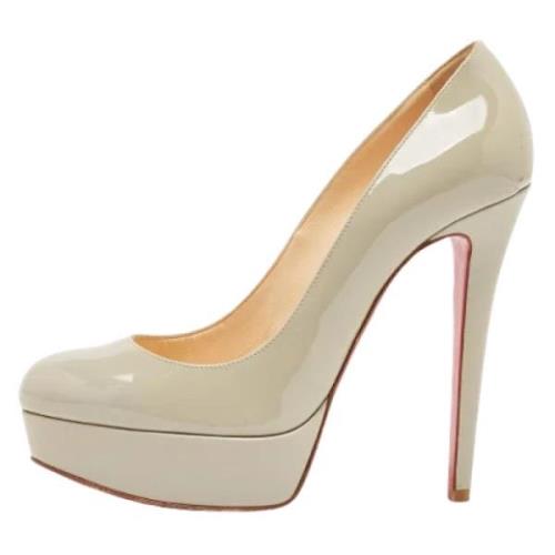 Christian Louboutin Pre-owned Pre-owned Laeder klackskor Gray, Dam