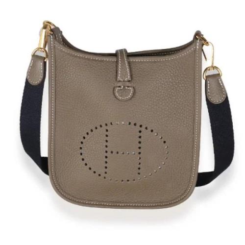 Hermès Vintage Pre-owned Laeder crossbodyvskor Beige, Dam