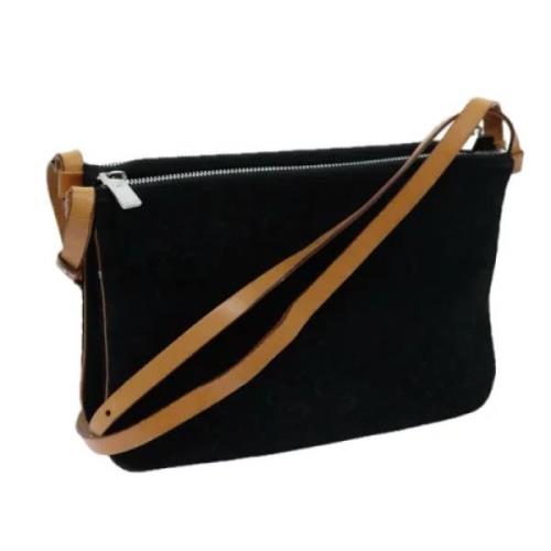 Celine Vintage Pre-owned Canvas axelremsvskor Black, Dam