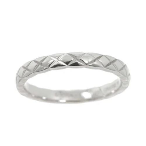 Chanel Vintage Pre-owned Platina ringar Gray, Dam