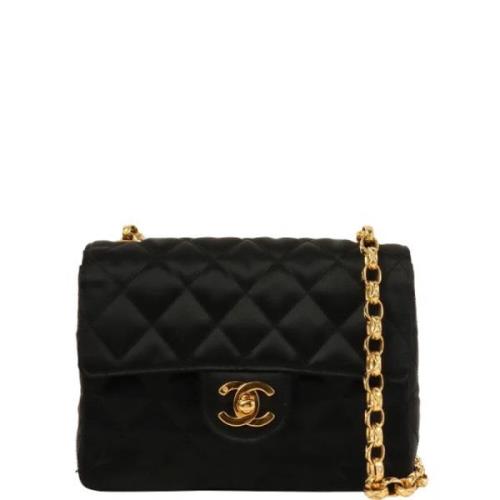 Chanel Vintage Pre-owned Satin chanel-vskor Black, Dam