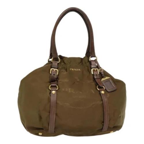 Prada Vintage Pre-owned Nylon totevskor Green, Dam