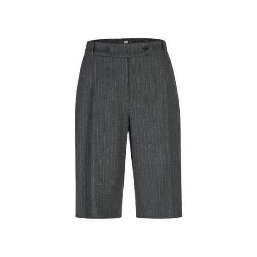 Riani Elegant Bermuda Style Shorts med Fina Ränder Gray, Dam