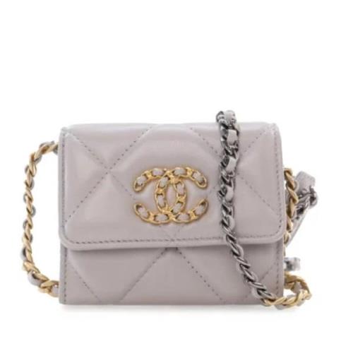 Chanel Vintage Pre-owned Laeder crossbodyvskor Gray, Dam