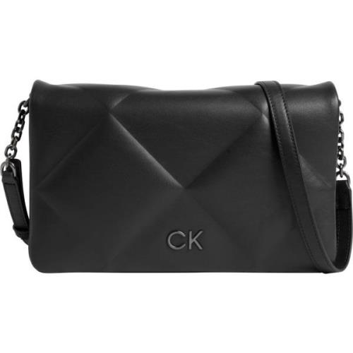 Calvin Klein Klassisk Hobo Axelväska Black, Dam