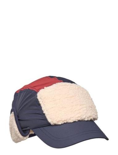 Trapper Cap W Teddy Patterned Lindex