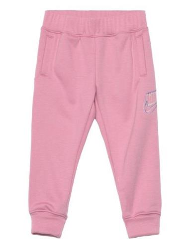 Recycled Jogger Pink Nike