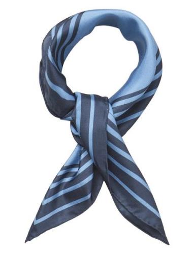 Quadro Sia Scarf Blue Becksöndergaard