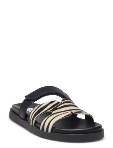 Missile-L Sandal Black Steve Madden