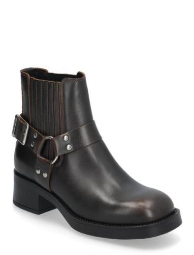 Breaker Chelsea Boots Brown Steve Madden