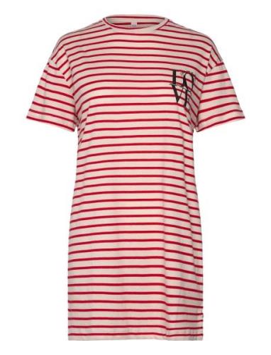 Nightie Ss Boxy Tres Bien Red Hunkemöller