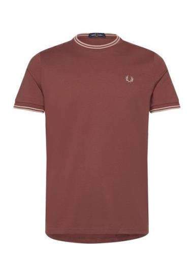 Twin Tipped T-Shirt Burgundy Fred Perry