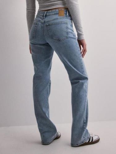 Pieces - Straight jeans - Light Blue Denim - Pckelly Mw Straight Jeans...
