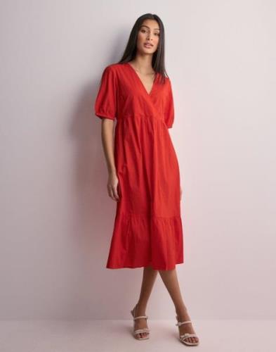 Pieces - Röd - Pcmanon 2/4 Midi Dress