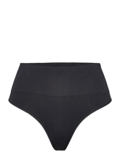 Ecocare Seamless Shaping Thong Stringtrosa Underkläder Black Spanx